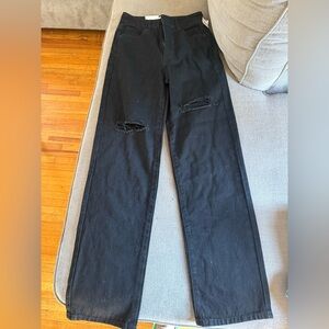Tilly’s black ripped baggy jeans